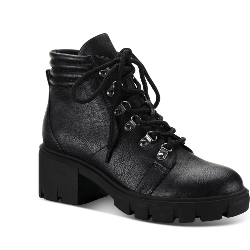 Sun + Stone Ruthee Lug Sole Booties Boots size 5.5